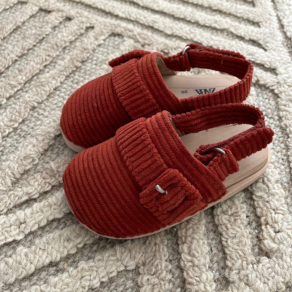Zara corduroy clogs